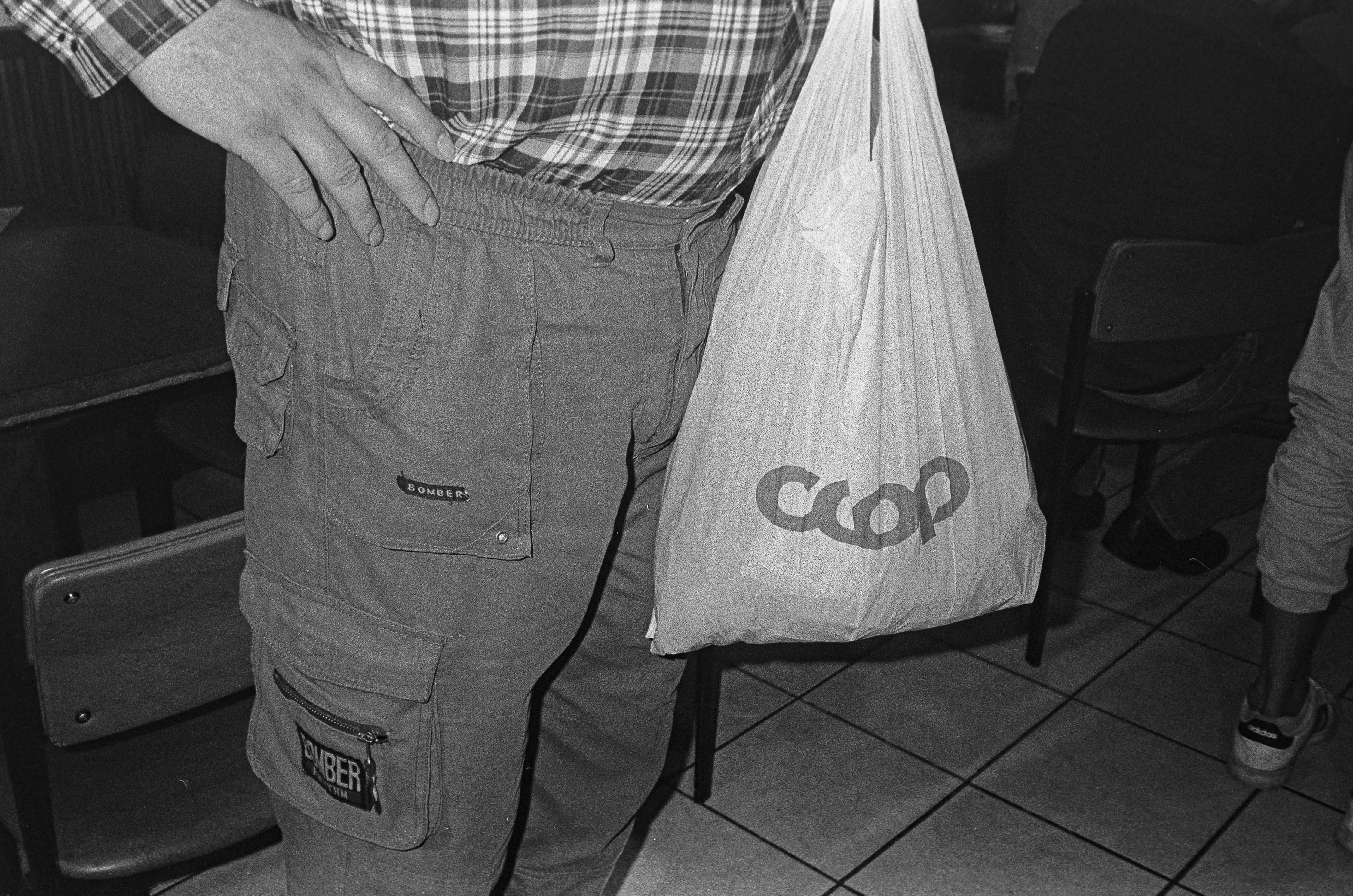 Seeriast “Pidu saunas” 
 Rollei RPX 400/36
 2022 suvi